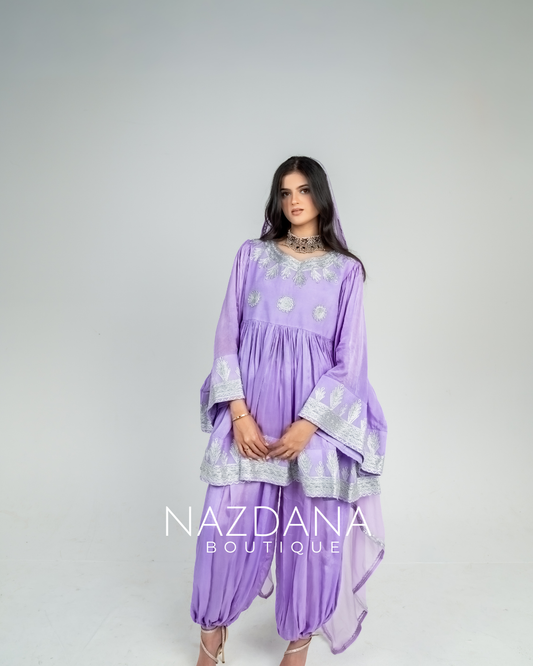 LAILA LAVENDER - لیلا لویندر