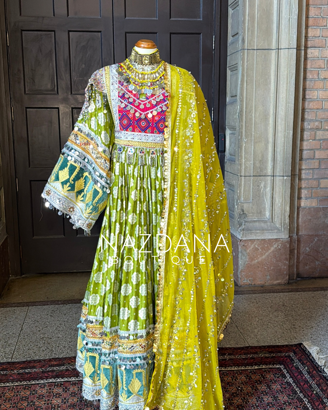 PISTA PRINCESS DRESS