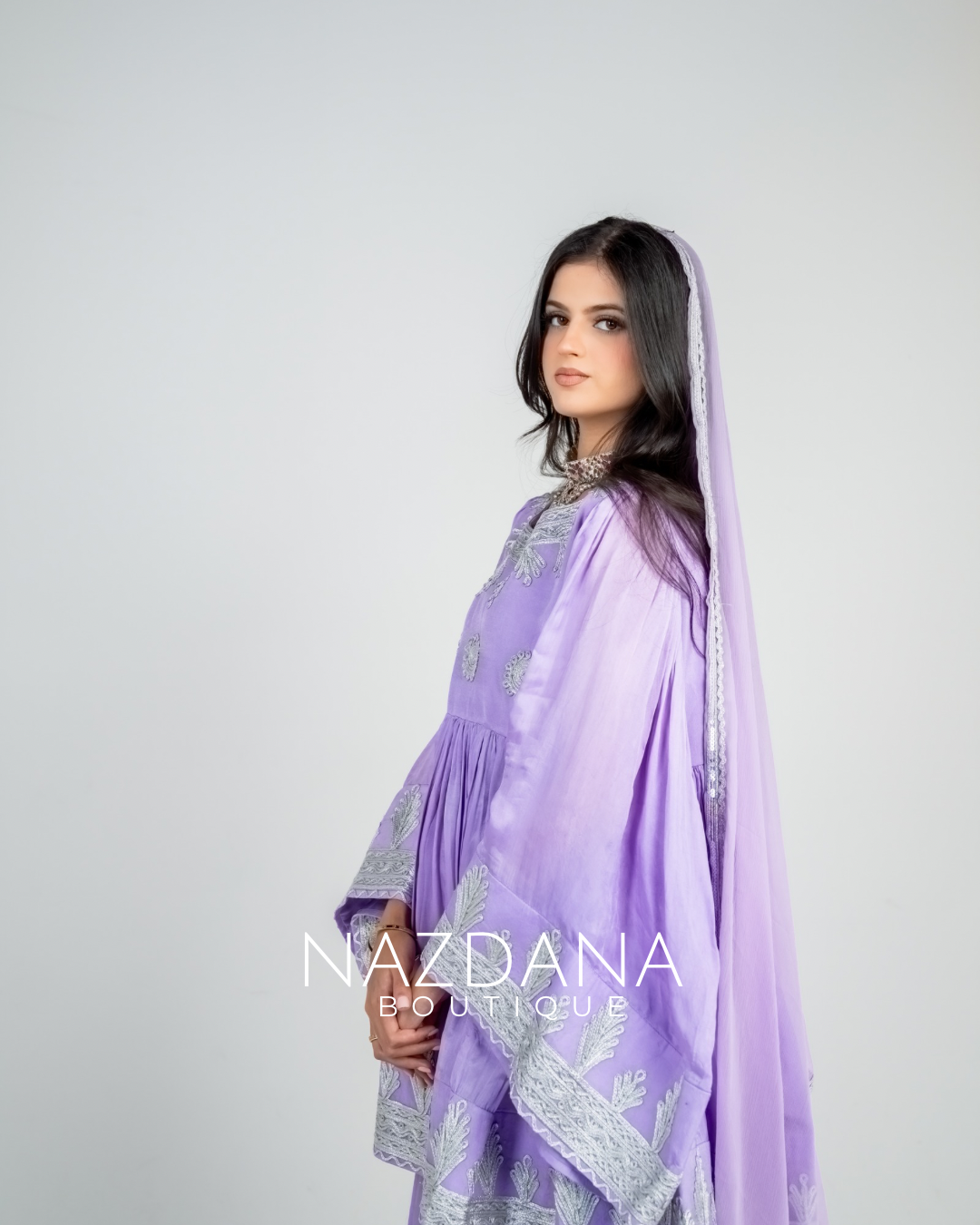 LAILA LAVENDER - لیلا لویندر