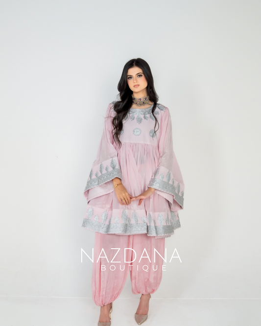 GULABI - گلابی